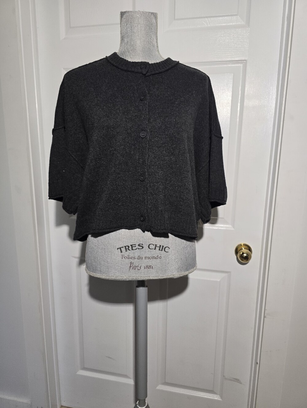 ANTHROPOLOGIE NWT boxy Cropped Cardigan